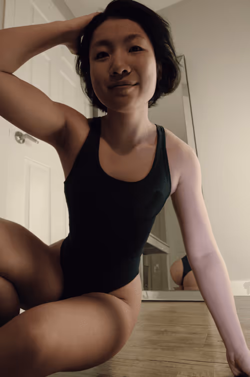 Item #109720428617165519679978807728490706852165057737244210530146316406444745818113 Media