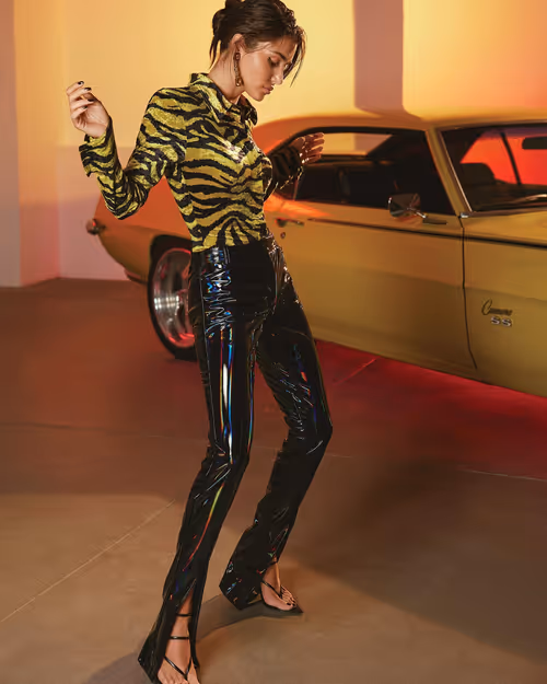 Item #28142253199177287581684412871676731444737235018302969218112352221817982681089 Media