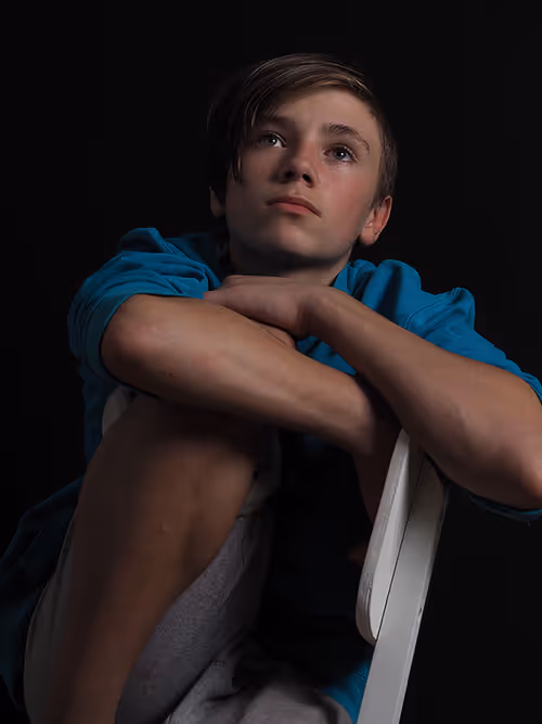 Item #35845677255303316115834795441160477142545138675054671014055746016200672411649 Media