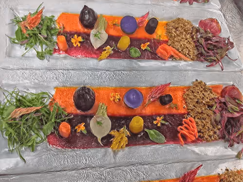 Item #36985008313839962187097413920147544039998802535989979852467658159903626756097 Media