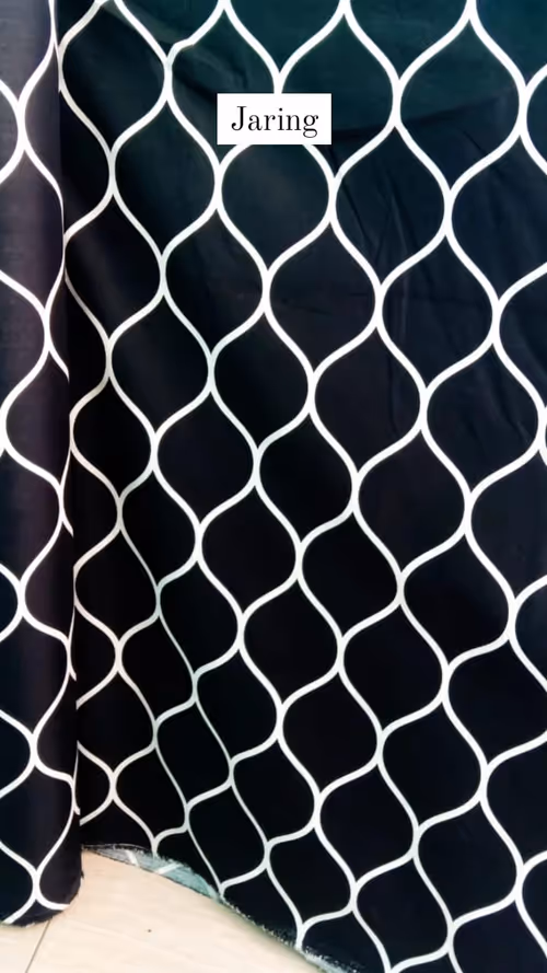 Item #114368380072475554358774345171388874313024483179363286524864186986416830414868 Media