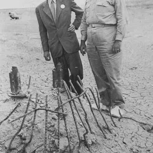 Item #64696532479233108854387560646744987294282849455415443901307441102153330982913 Media