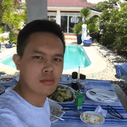 beach selfie