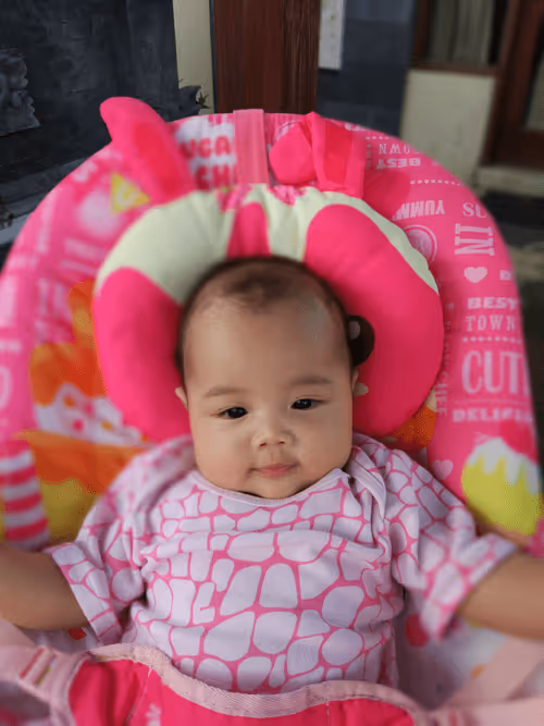 Item #51198950727353000400182026279026974017434036809871363174420400675554164998145 Media