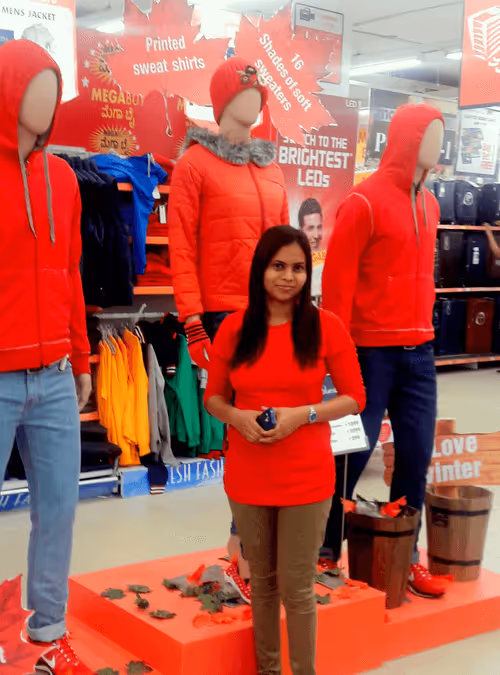 Item #70380890896986350035953124659598355529364139869800606797745305914330209845249 Media