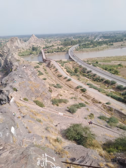 Item #81367341763065773591085760321199054516416428530610489345538089749901561823233 Media