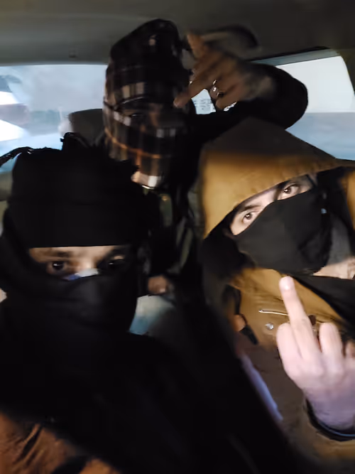 Item #9827434996622274239142424491578420426532004420569794867736171145855848415233 Media