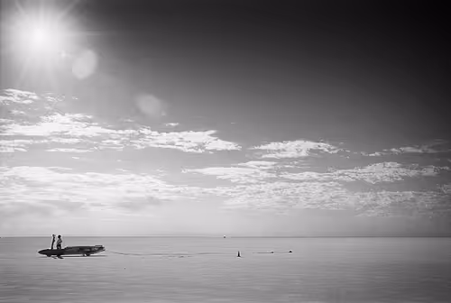 Item #32558095243407965837302245570268242954895421549699099484669284087943246381057 Media