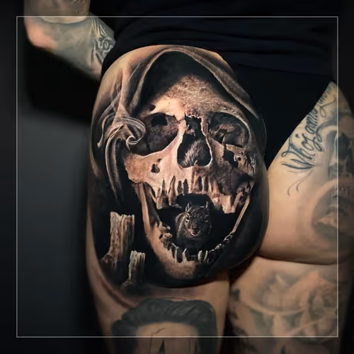 Item #54907278919550877720892668925121005936298673078090039125649049807912580415489 Media