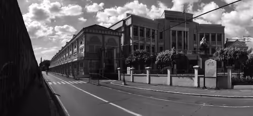 Item #92634768683461677209220064290048908531816858532891028822963257942191233826817 Media