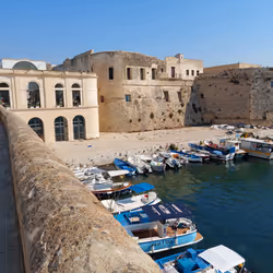 43505702085321246701285015339688837487321998718285252344027785063284879654913