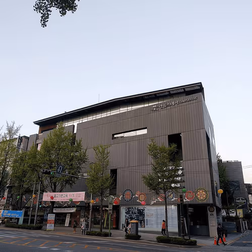 Item #56898950157913093593627224256500170032881666157173615048892704328625407655937 Media