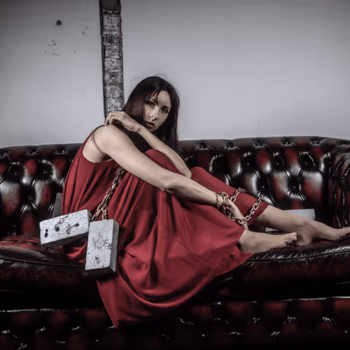 Item #58449322519431846872253089804577122753682979220247499216515441039405886734337 Media