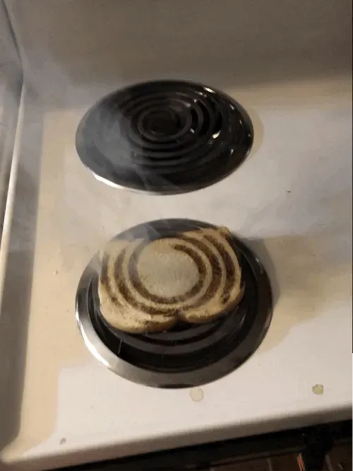 Item #59670195320189085545602151732840968369057050491073680505528667441233650467392 Media