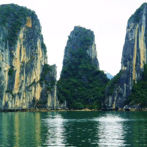 Item #47740723628740992811774374688397150768592318939959493340400451491437012320257 Media