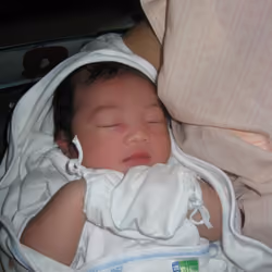 Alexandra's 1st Day on Earth