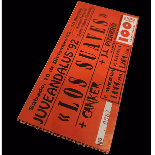 Item #79392257819832227374810475579259170352833873493563284405262096373574612811777 Media