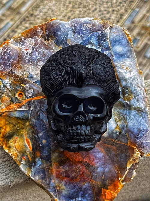 Item #103227736482579523815262792794333311715365683396728011075934220578320747069441 Media