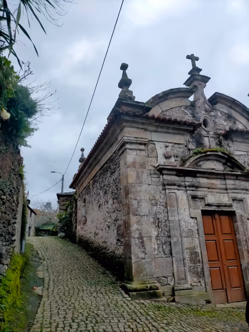 Item #43879787019181324380889121927246652484173095409087023942912875766577465655297 Media