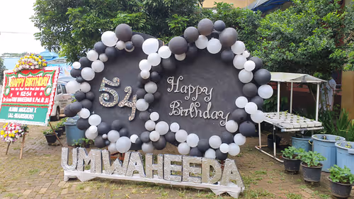 Item #83958100256980711035398363150481960541013843163520717239348696158422888873985 Media