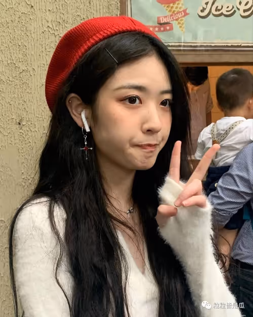 Item #100651378016227941409845843159171686130490940358398363154133521963529906684904 Media