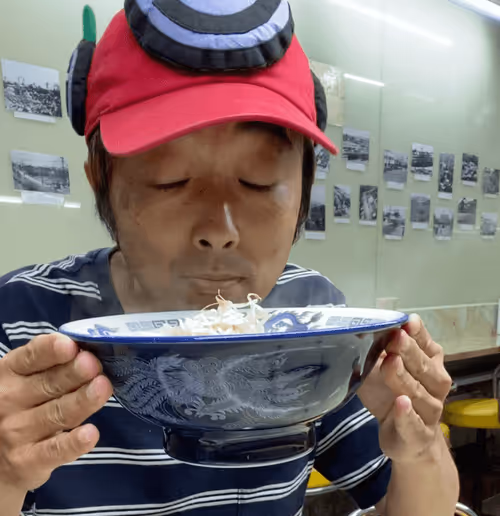 Item #107744758951793222891694679140073264283825366813155610411133071126970257899521 Media