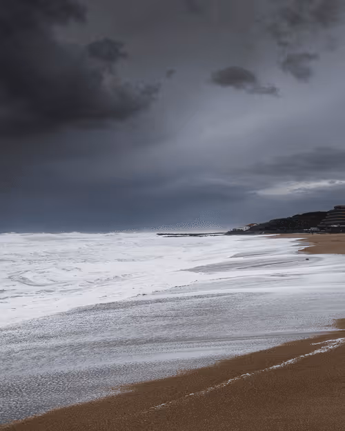 Item #51154251605368942750860674559624039231930308303215427599752824015641733234689 Media