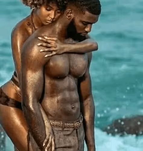 Item #48209045355319868405836092168484765281709319849119531571533318830076322643969 Media