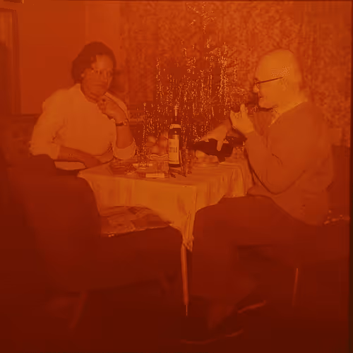 Item #99229842247812193492092246635526113316383887000586294441888985008550839320577 Media