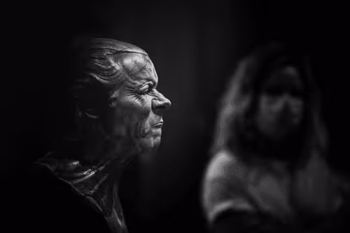 Item #11685792939454558034740506951772595680902852194857835562090585090059407458306 Media