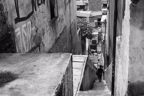 Item #51713688371441963364437702174856036377289266459238350910638525352638272241665 Media