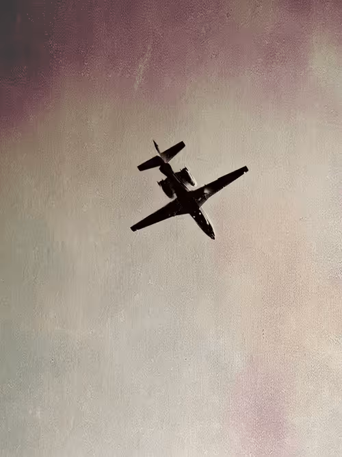 Item #36816001644917254617906175698674191035781868216999975889902342294782728994817 Media