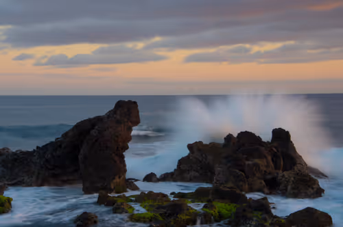 Item #16169064393399629467859942900905405490006492366557123064973208573526790897665 Media