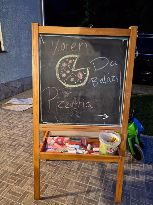 Item #61590365901160097971473732278043407650955891167276834791759720889135637987329 Media