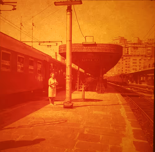 Item #99229842247812193492092246635526113316383887000586294441888985043735211409409 Media