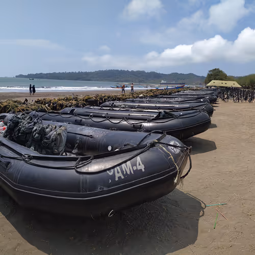 Untitled Collection #3726911526