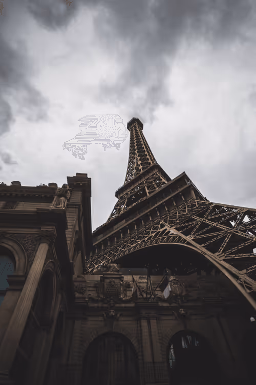 Item #16988134278330383505679479326290154646879637875533062132320205761030616252417 Media