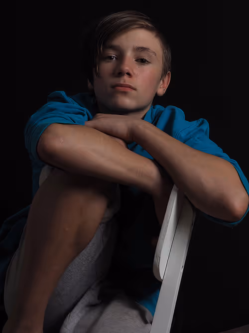 Item #35845677255303316115834795441160477142545138675054671014055746014001649156097 Media