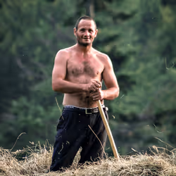 Ukrainian Farmer 2