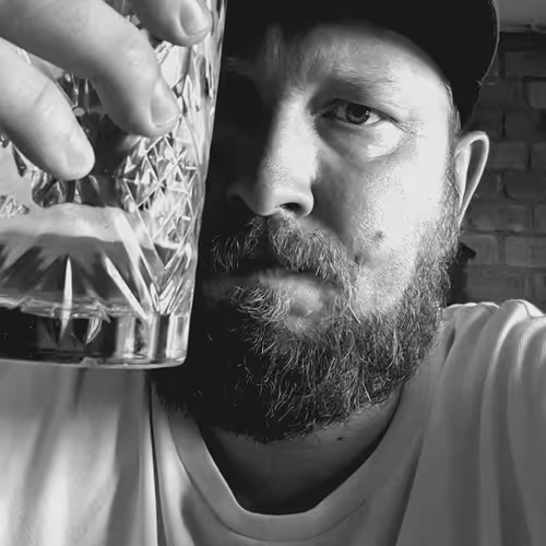 Item #53980466251594474829156377008061706016692779059382130135375175020555989417985 Media