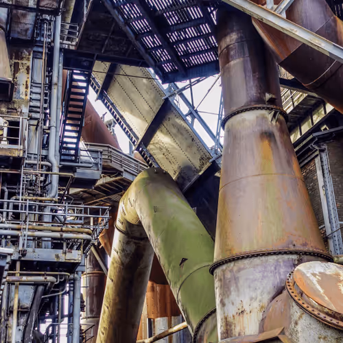 Item #45576425564904372626892608315059614446222544919153294335331944230276086890497 Media