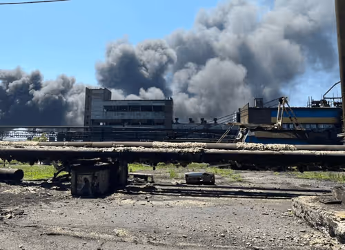 Item #38587259801650931752541137473757121392008973507807615484533783651141673811969 Media