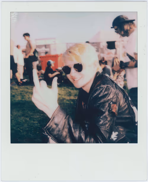 Item #46490741016488405185813791496923232485854957619235589162088056992877856686081 Media