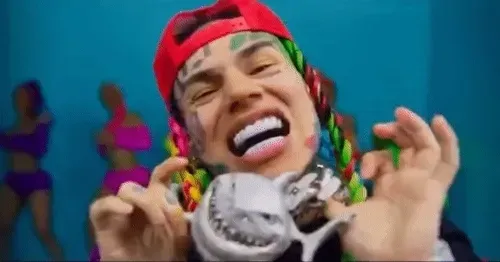 Item #87726398981538685095047887760793560304745071606592371867510083472608798441473 Media