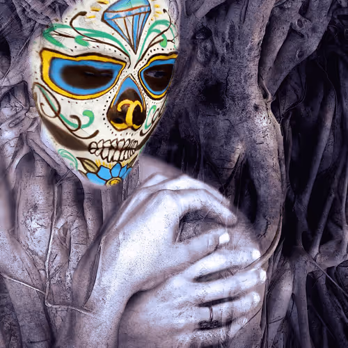 Item #36250806916379252654058149459483408796550290627116165219488338263733597896705 Media