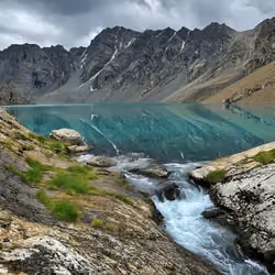 Dark Dwarf Lake
