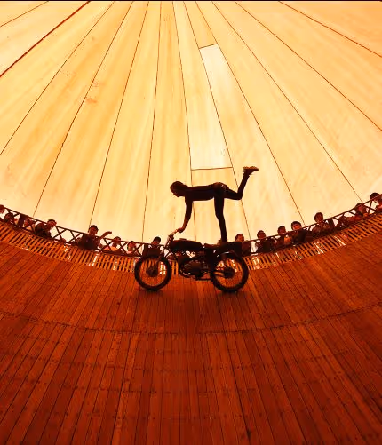 Item #26379525736325601549547409981363014154763021673035568376703882743061378236417 Media