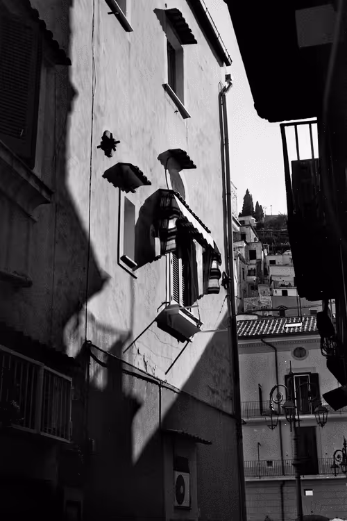 Item #86935901783067073352333628966122305323978878013206639598226716953287415824389 Media