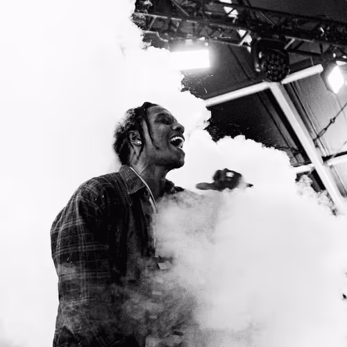 Item #20219417128091316703211310714339082557284949197230109995844154439776700727297 Media