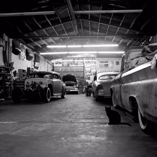 Item #12410577085583635741847651053181208342609125987671627115778380759116252446721 Media